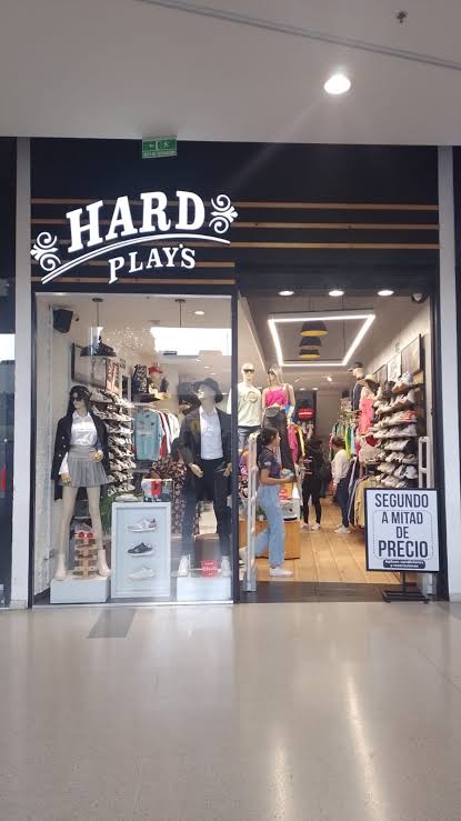 Hard Play’s centro comercial Avenida